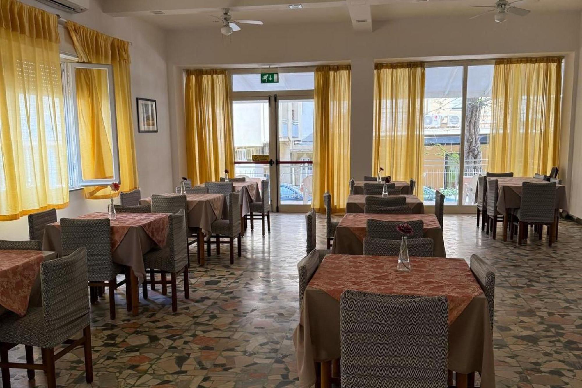 Nives 3* Rimini