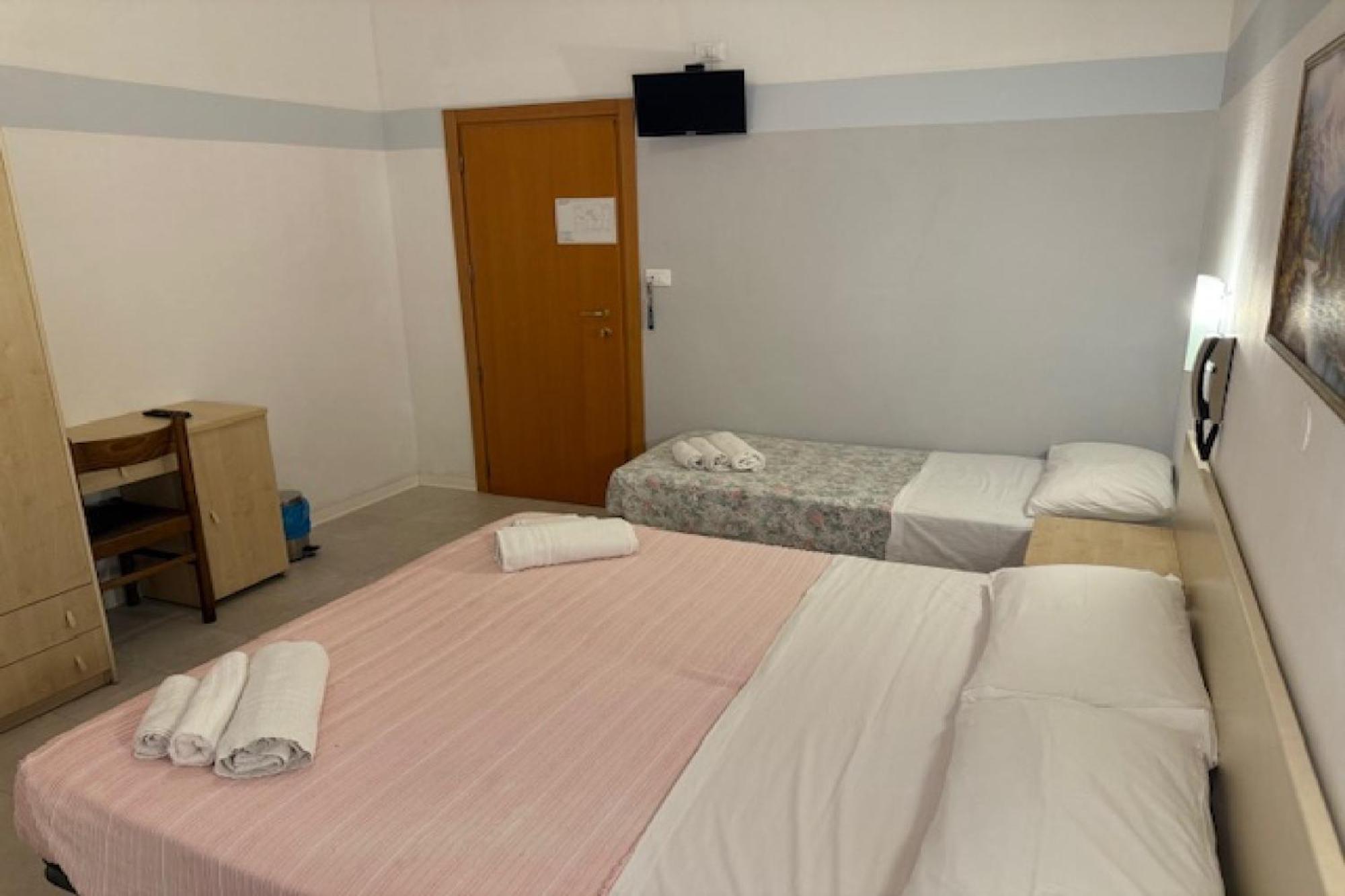 Nives Hotel 3*
